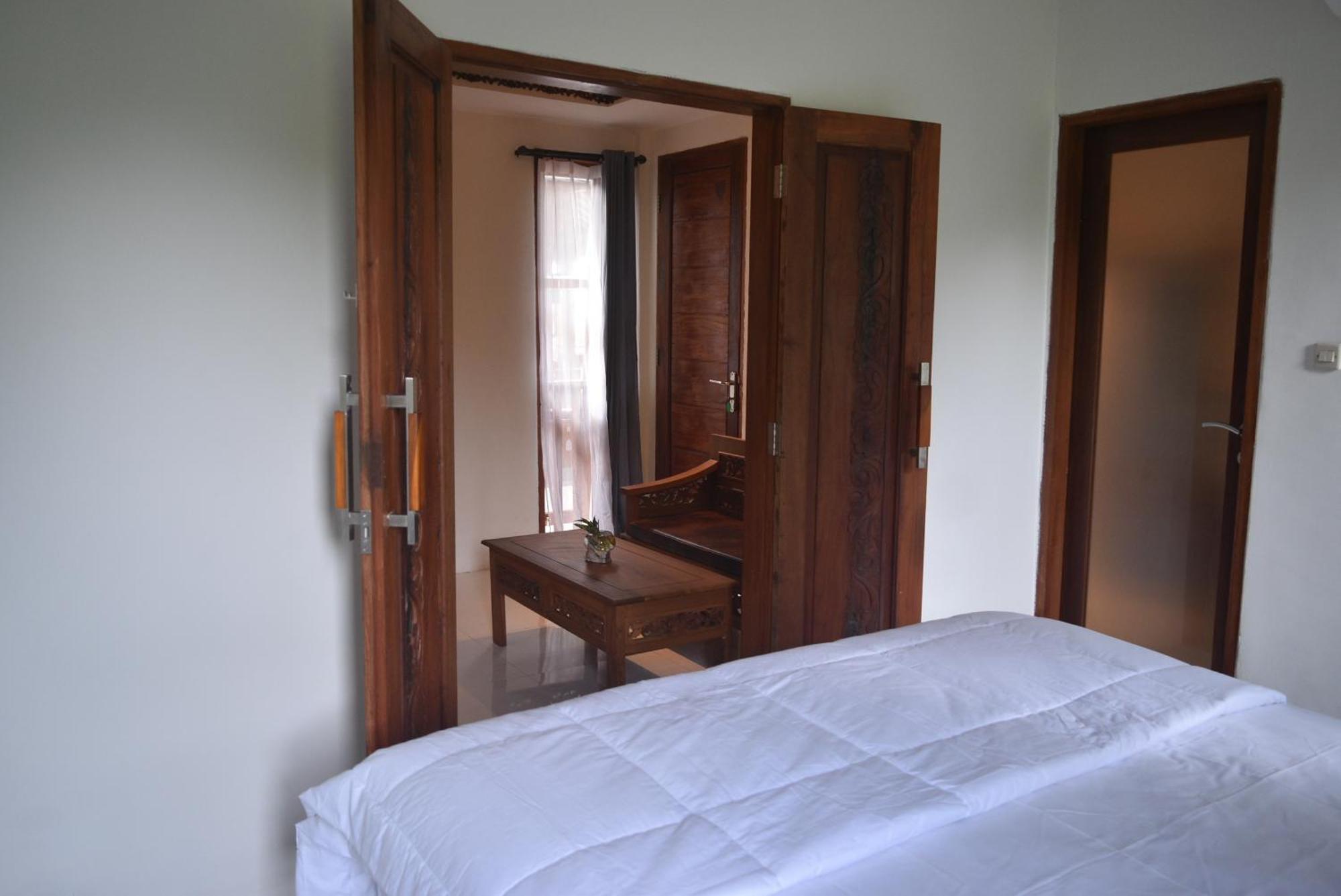 Ketut Joglo Guest House Nusa Dua  Dış mekan fotoğraf