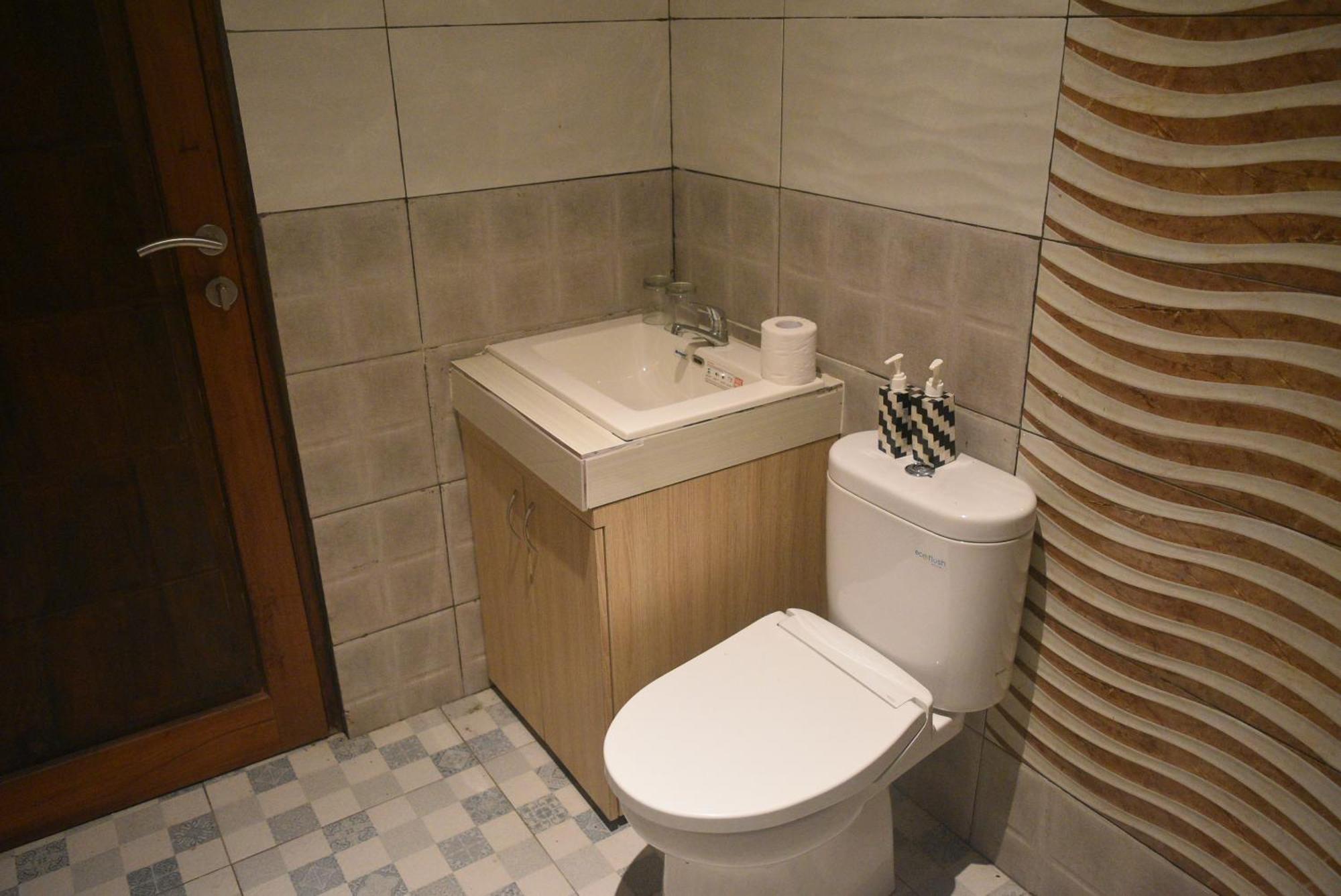 Ketut Joglo Guest House Nusa Dua  Dış mekan fotoğraf