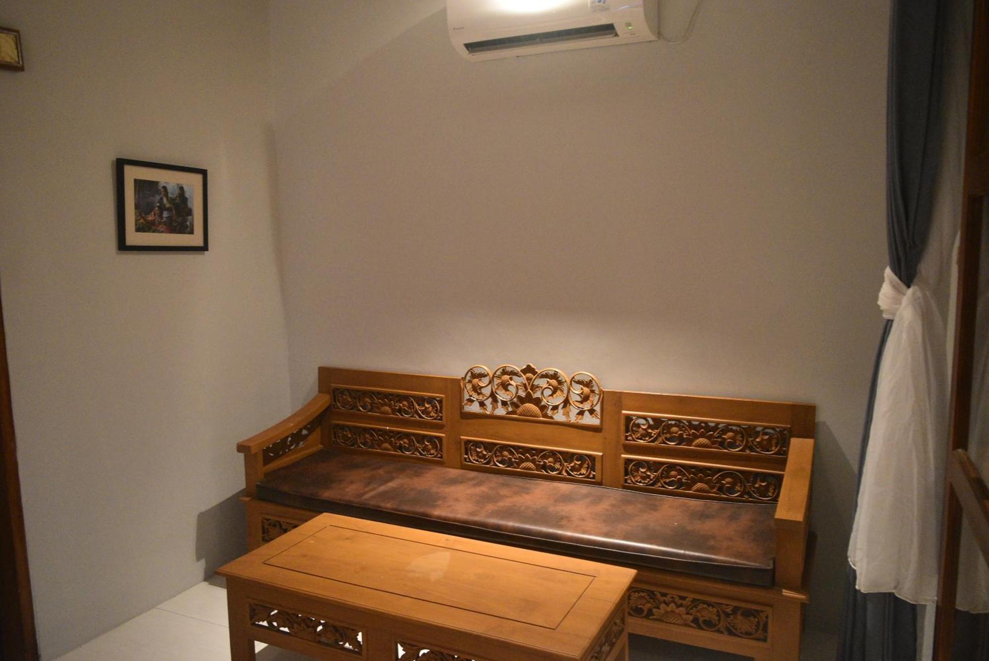 Ketut Joglo Guest House Nusa Dua  Dış mekan fotoğraf
